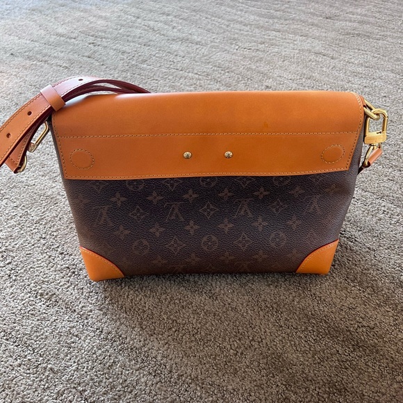 Louis Vuitton Steamer Crossbody